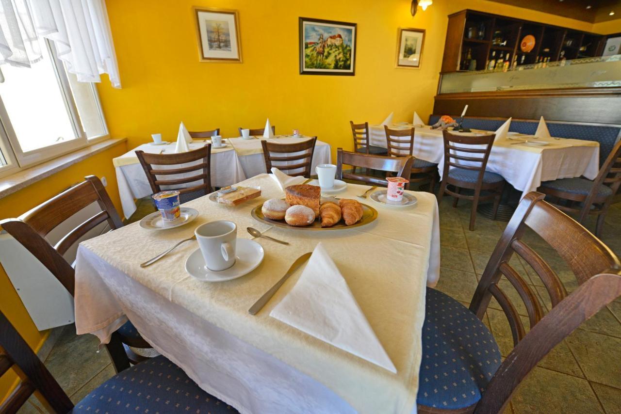 Seget  Bed And Breakfast Julia מראה חיצוני תמונה