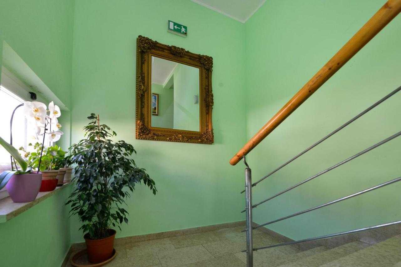 Seget  Bed And Breakfast Julia מראה חיצוני תמונה